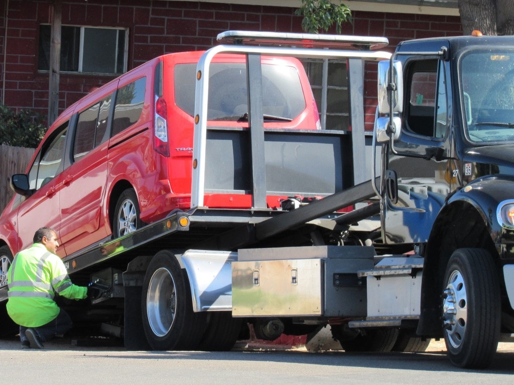 Box Truck Towing Medium Duty - A&D Towing (619) 419-6177 | San Diego, CA